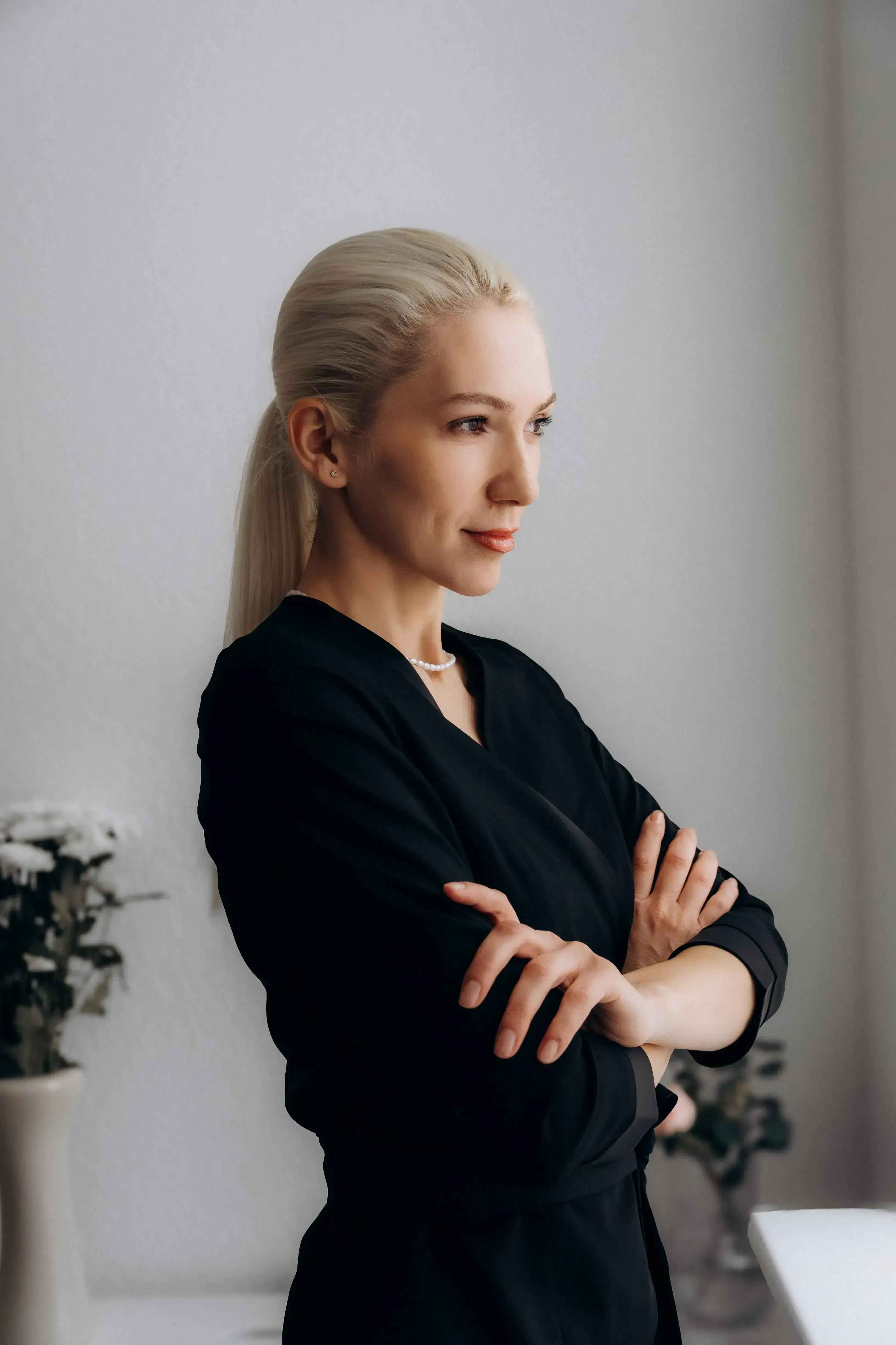 A portrait of Ana in the studio
